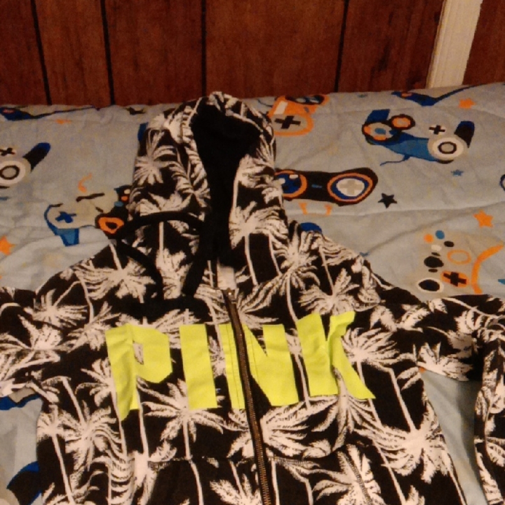 Victoria's Secret Black and White Palm Tree Hoodie, Women's Size Xs, All Clean.